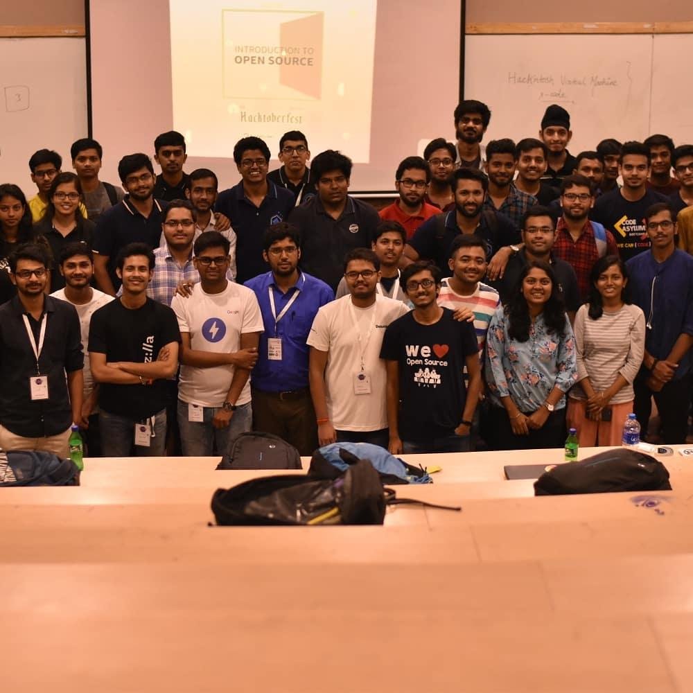 Introduction to Open Source workshop group photo